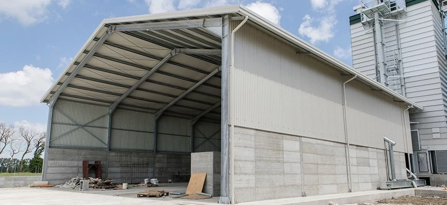 Stainless Steel 409 Strips used in Agricultural and General Fabrication